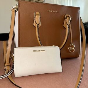 Michael Kors Purse & Wallet